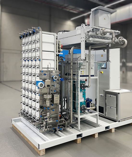 Industrial multicore electrolyser AEM Flex 120 by Enapter for green hydrogen production